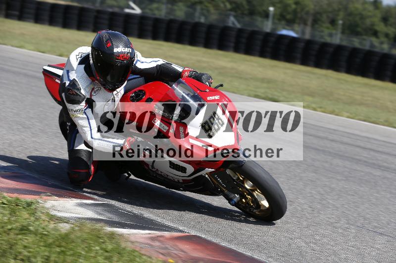 /45 10.08.2025 Plüss Moto Sport ADR/Freies Fahren/988
